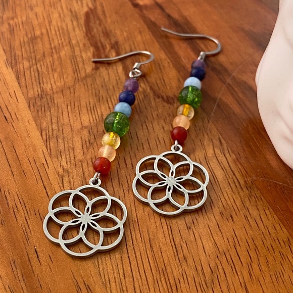 Seed of Light Rainbow Chakra Earrings - jewelry - Picture 3 of 3